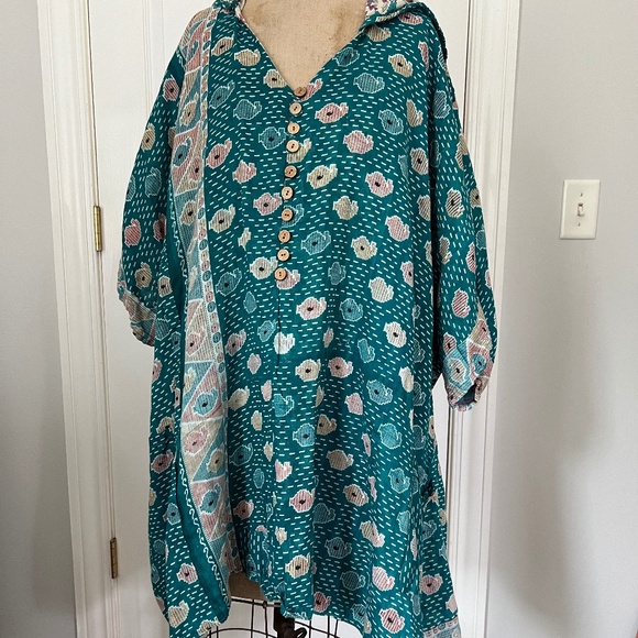 NEW Kantha Bae Hooded Tunic- Fully reversible - Picture 2 of 13